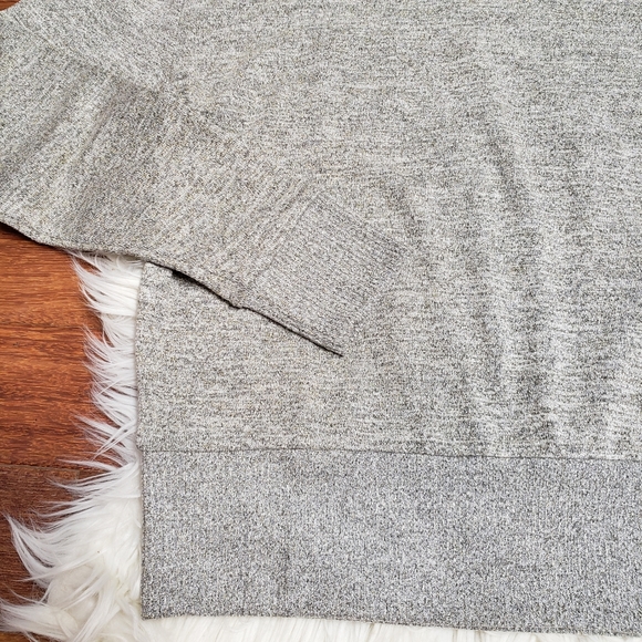 NWT Gap Sparkly Sweater - Picture 2 of 5